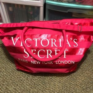 VS Weekender Bag